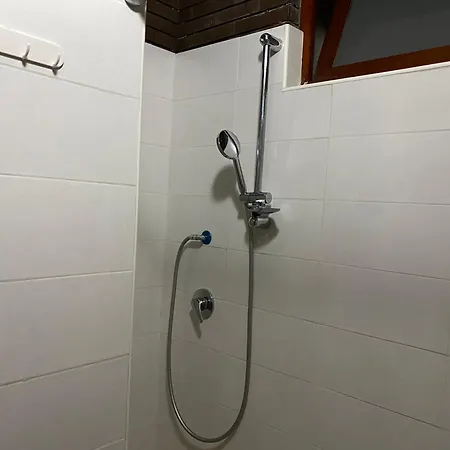 לינה וארוחת בוקר Mario's House