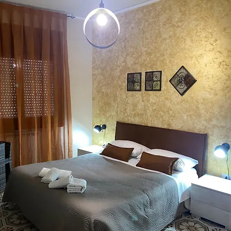 Mario's House 4*