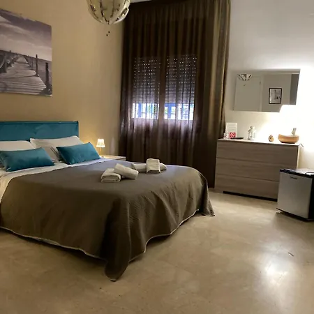 Mario's House 4* נאפולי