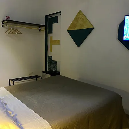 Mario's House Bed & Breakfast