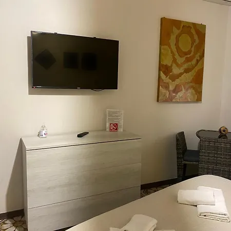 Mario's House 4*